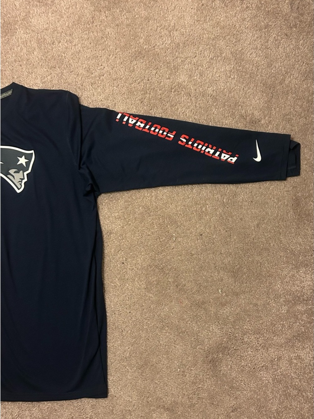 Men's Patriots Long-Sleeve Shirt - Picture 4 of 5